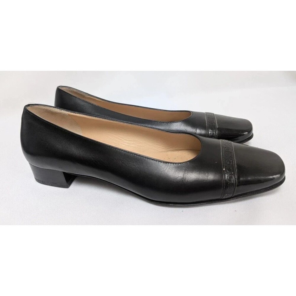 Salvatore Ferragamo Womens Shoes Sz 7.5B Boutique Gancini Cap Toe Black Leather - Picture 2 of 8
